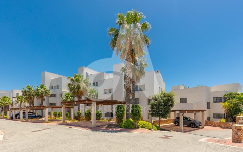 Reventa - Apartment -
Orihuela - Las Colinas