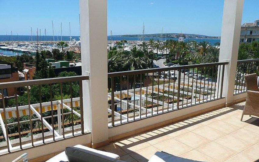 Reventa - Apartment -
PORTALS NOUS - Calvià