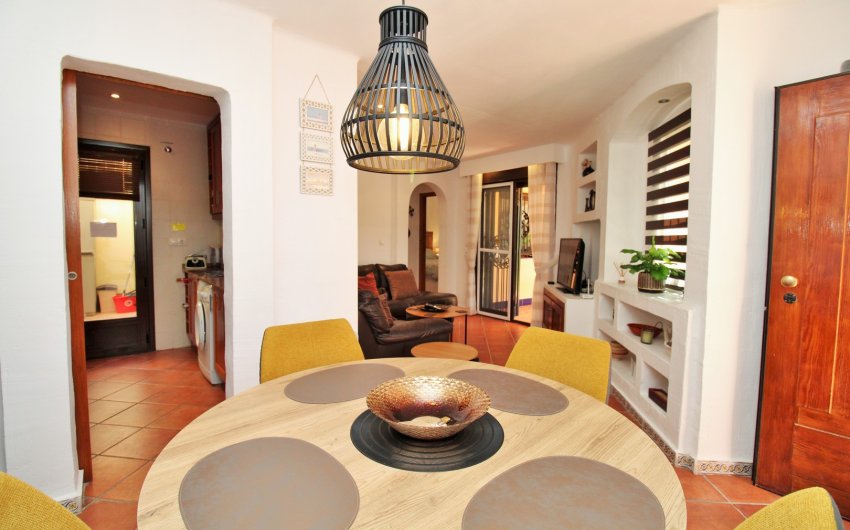 Reventa - Apartment -
Punta Prima