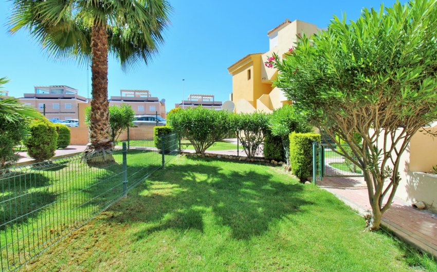 Reventa - Apartment -
Punta Prima