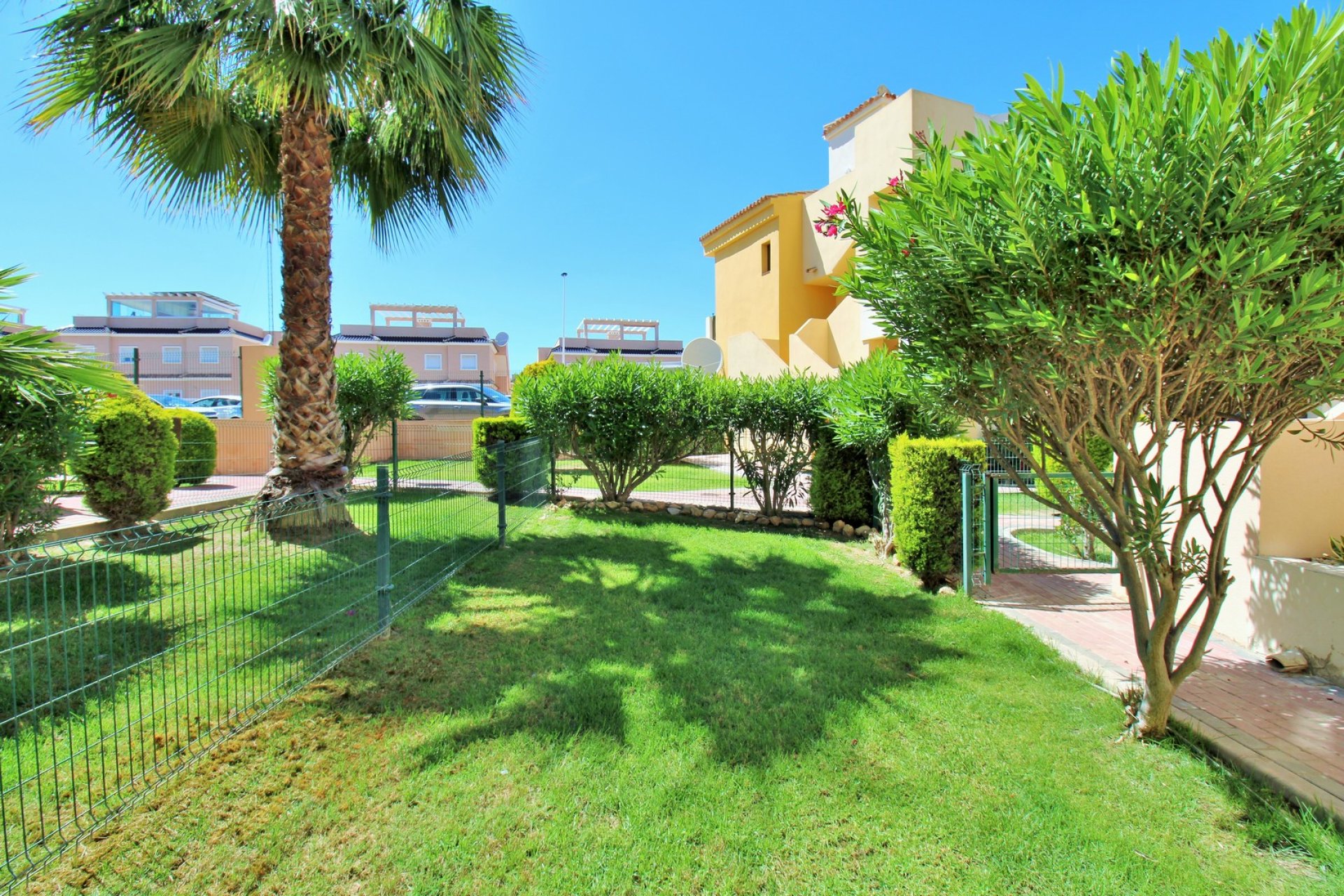 Reventa - Apartment -
Punta Prima