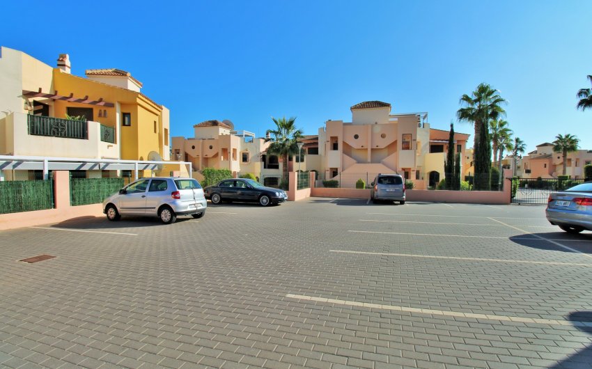 Reventa - Apartment -
Punta Prima