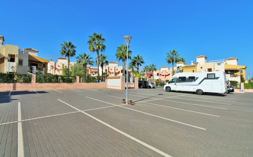 Reventa - Apartment -
Punta Prima