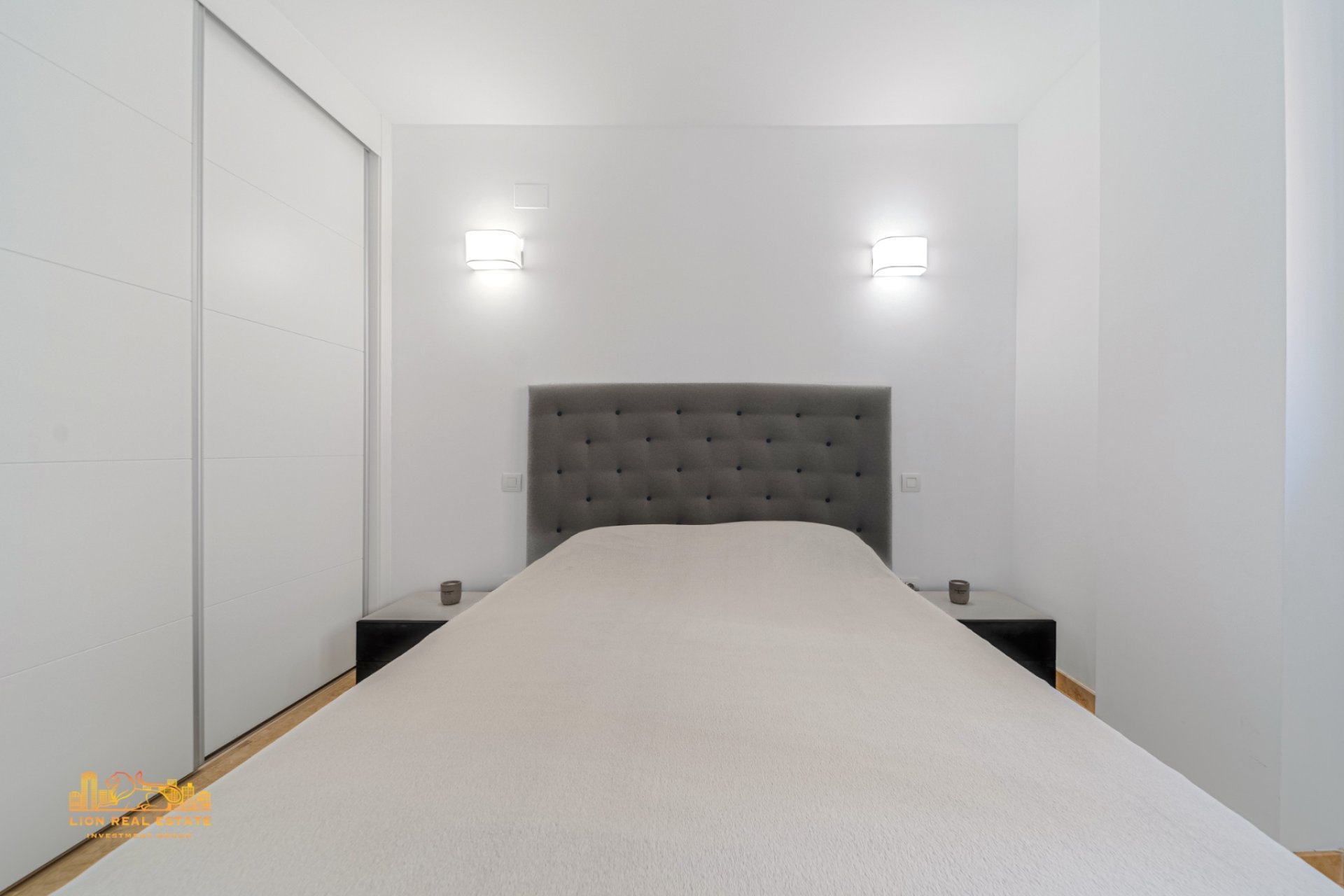 Reventa - Apartment -
Punta Prima