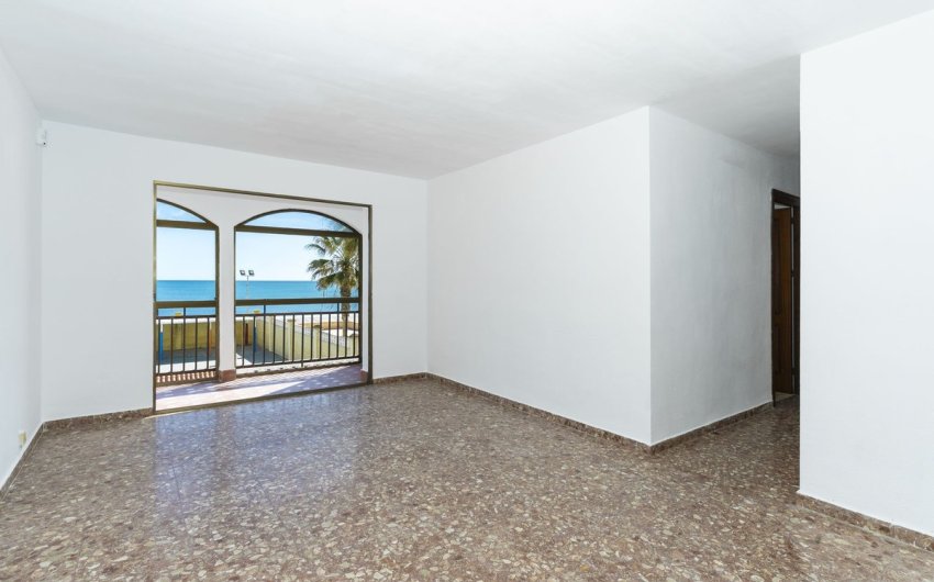 Reventa - Apartment -
San Luis de Sabinillas - Costa del Sol