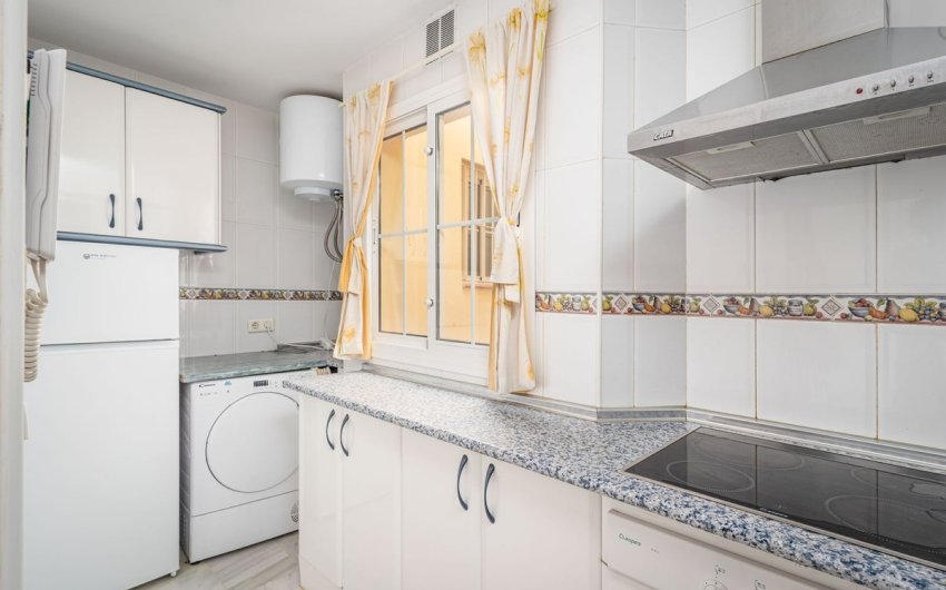 Reventa - Apartment -
San Luis de Sabinillas - Costa del Sol