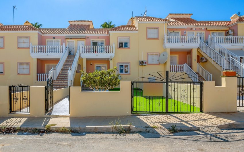 Reventa - Apartment -
San Miguel de Salinas - Inland