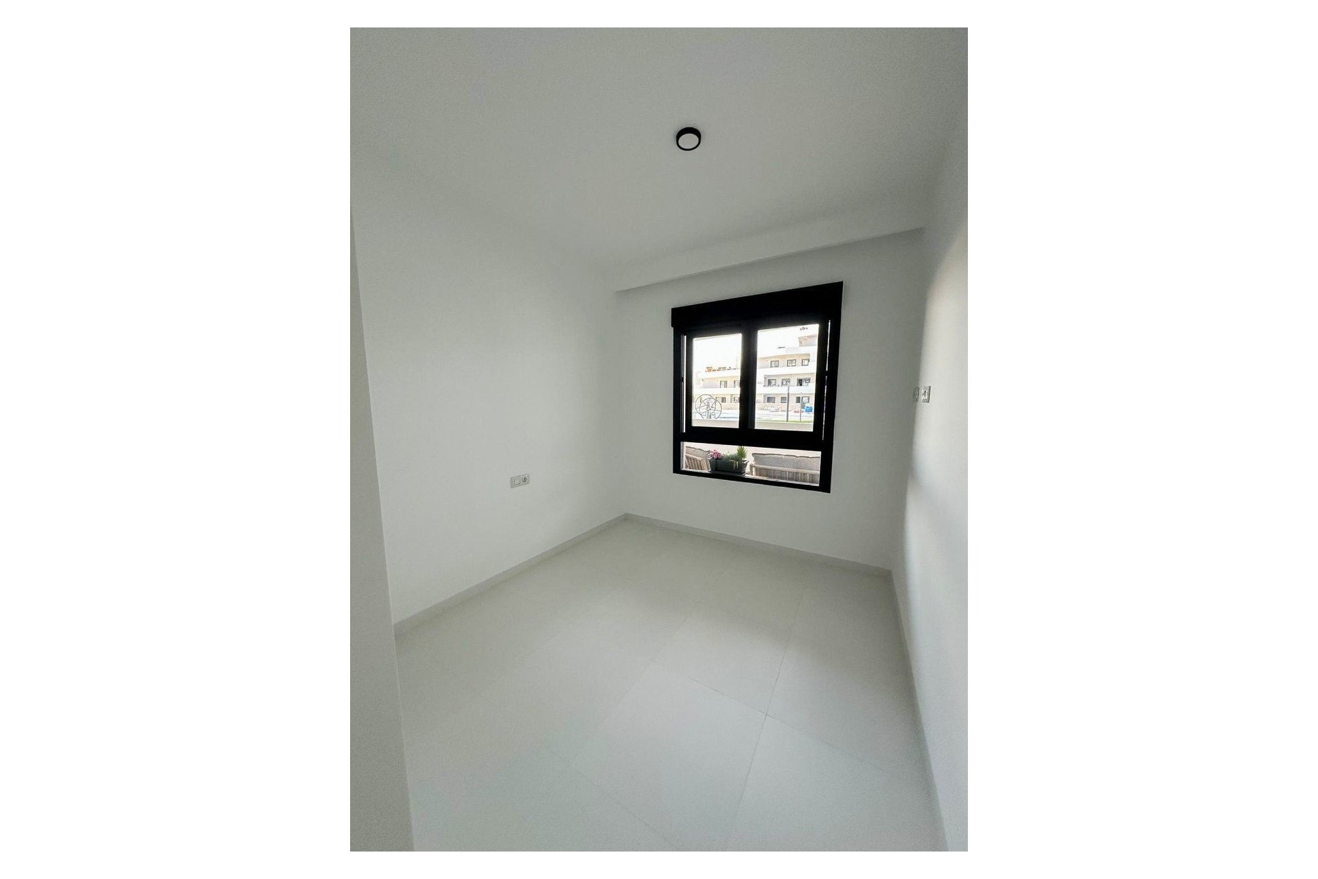 Reventa - Apartment -
San Miguel de Salinas - Urbanizaciones