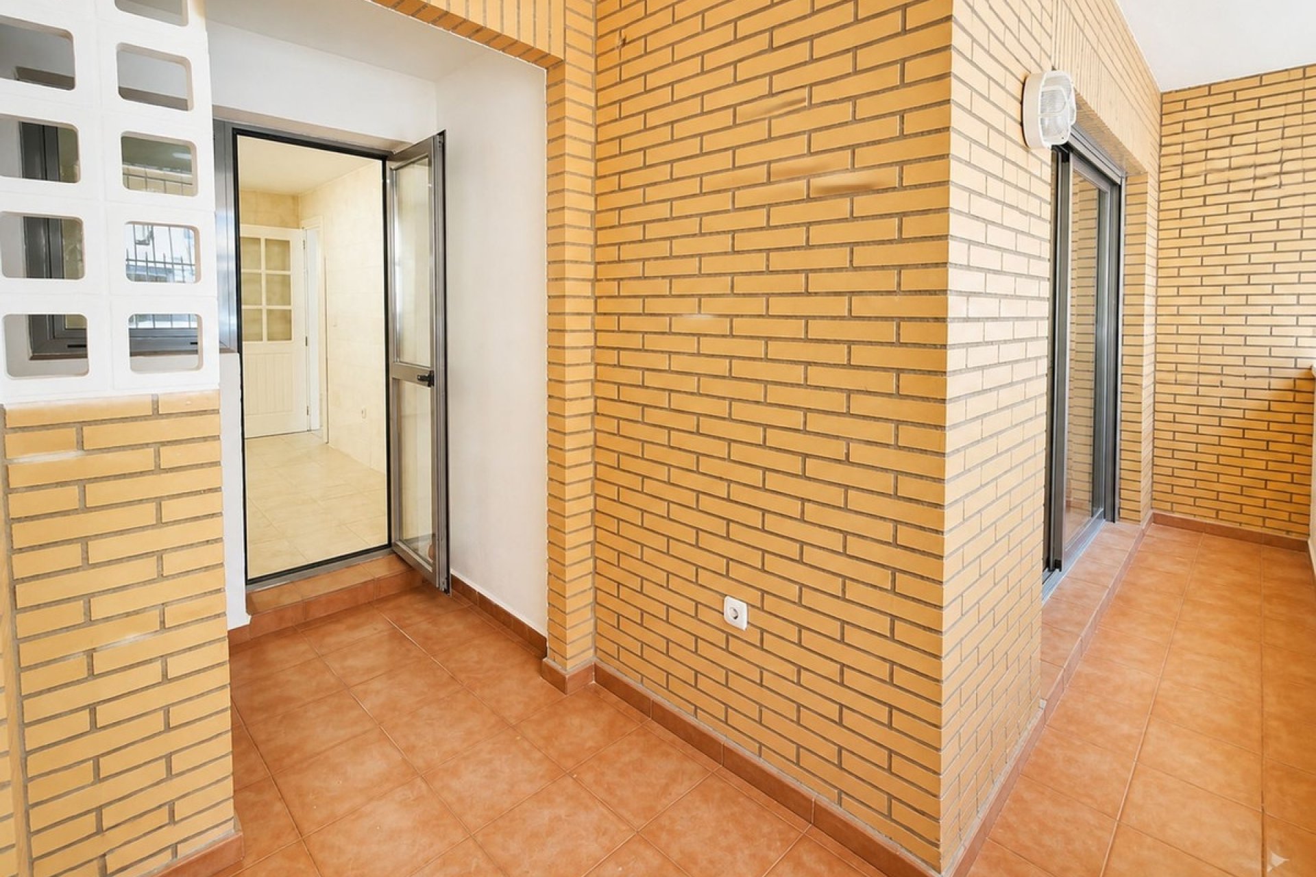 Reventa - Apartment -
San Pedro De Alcantara - Costa del Sol
