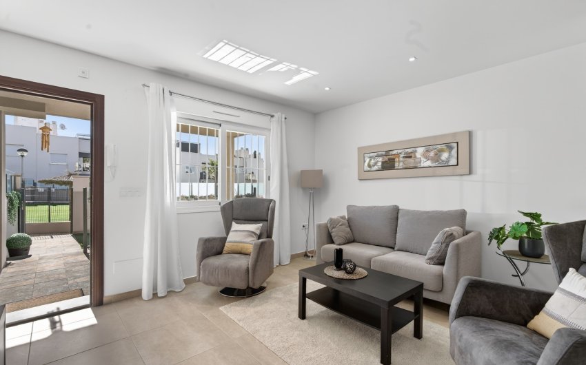 Reventa - Apartment -
Torrevieja - Aguas Nuevas