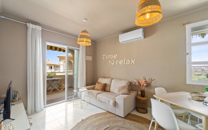 Reventa - Apartment -
Torrevieja - Aguas Nuevas