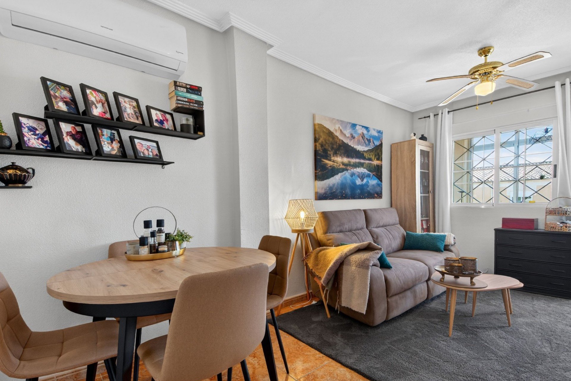 Reventa - Apartment -
Torrevieja - Aguas Nuevas