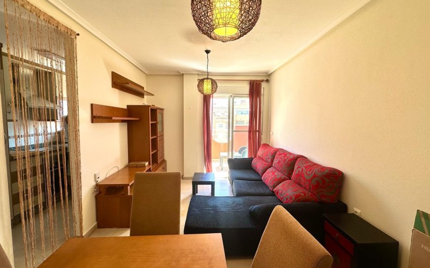 Reventa - Apartment -
Torrevieja - Center