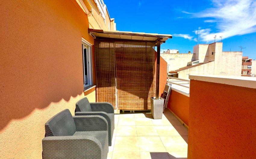 Reventa - Apartment -
Torrevieja - Center