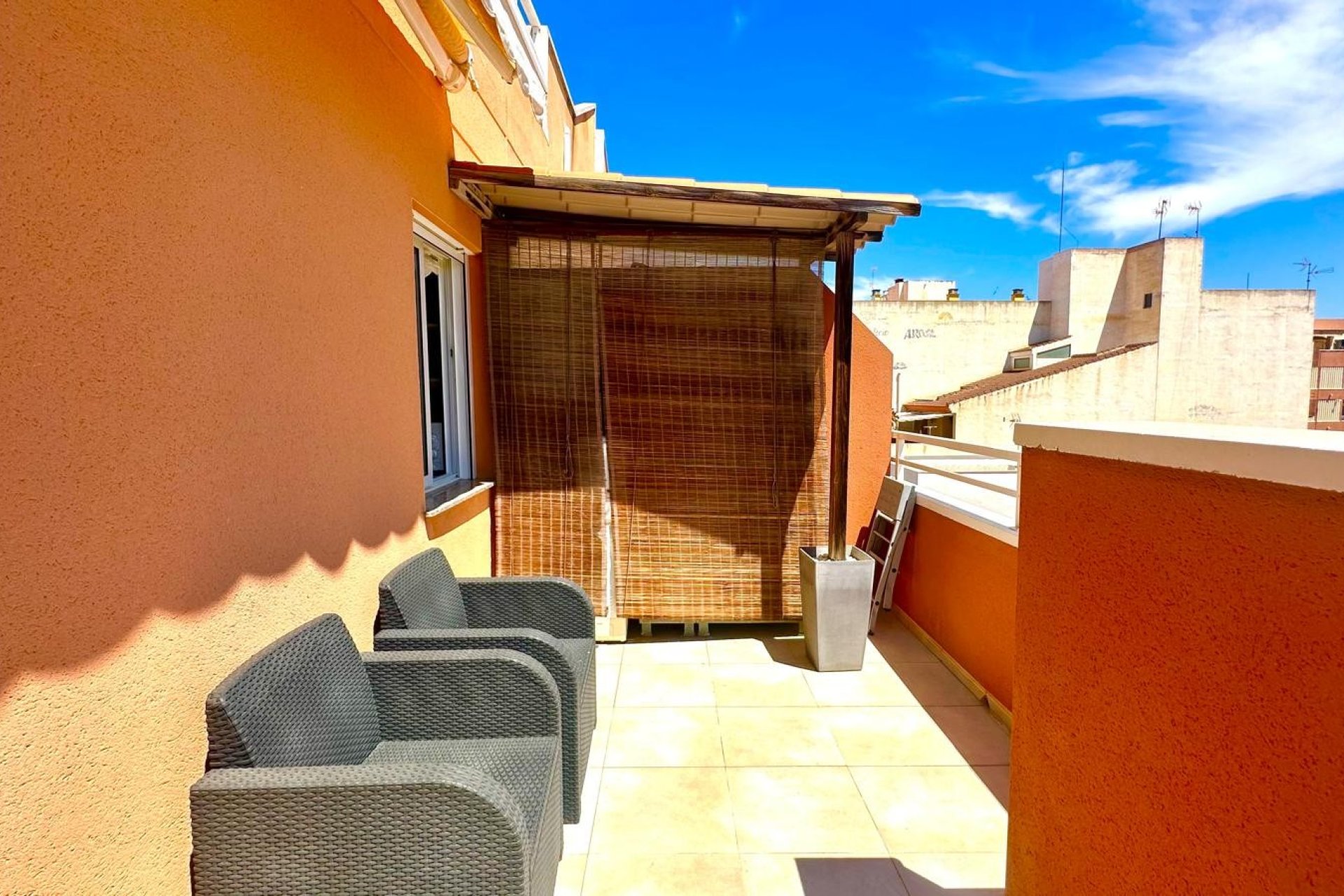 Reventa - Apartment -
Torrevieja - Center