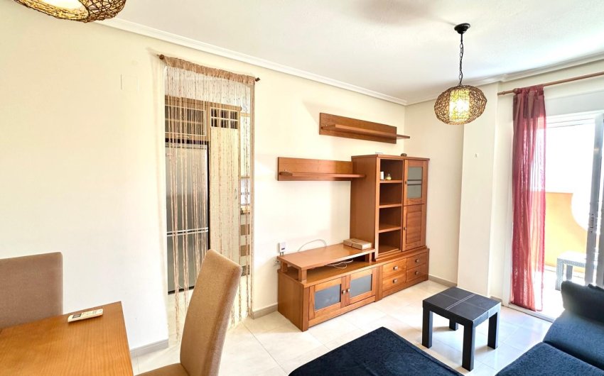 Reventa - Apartment -
Torrevieja - Center