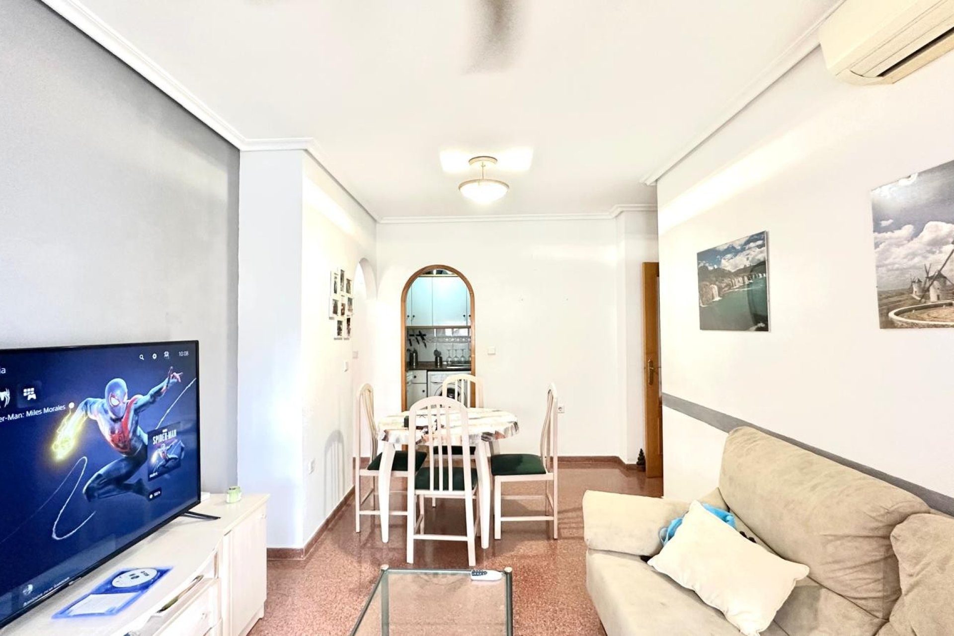 Reventa - Apartment -
Torrevieja - Center