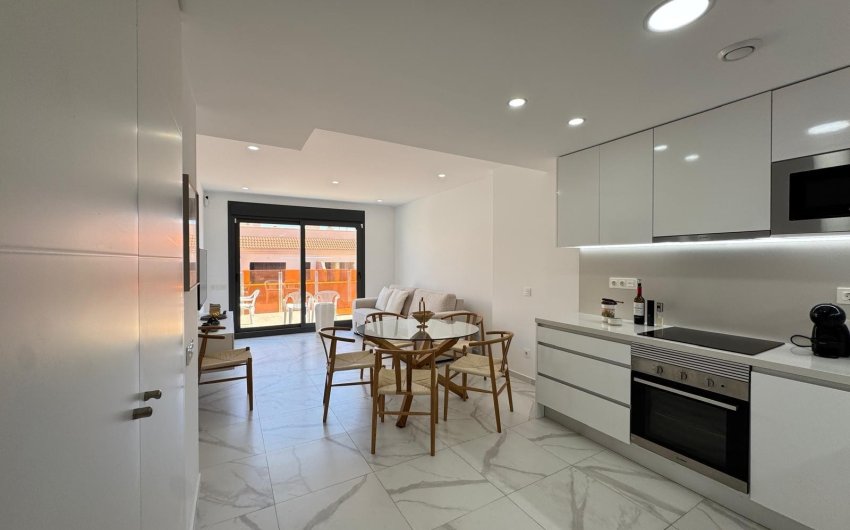 Reventa - Apartment -
Torrevieja - Center