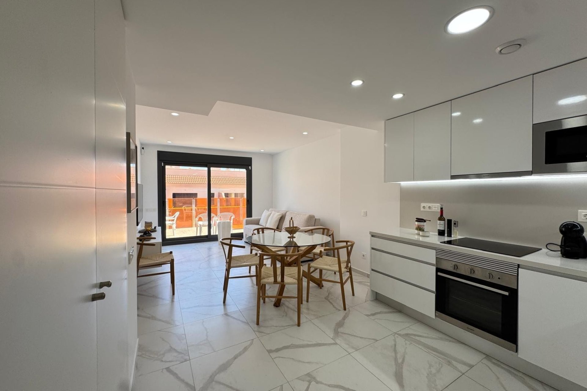 Reventa - Apartment -
Torrevieja - Center