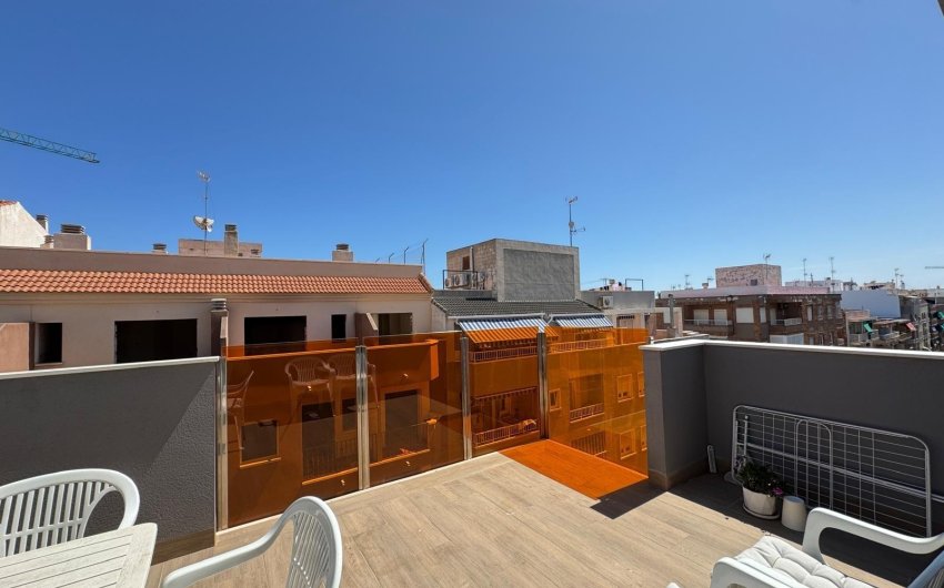 Reventa - Apartment -
Torrevieja - Center
