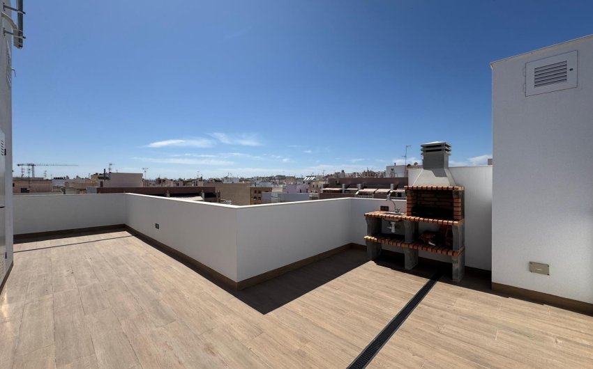 Reventa - Apartment -
Torrevieja - Center