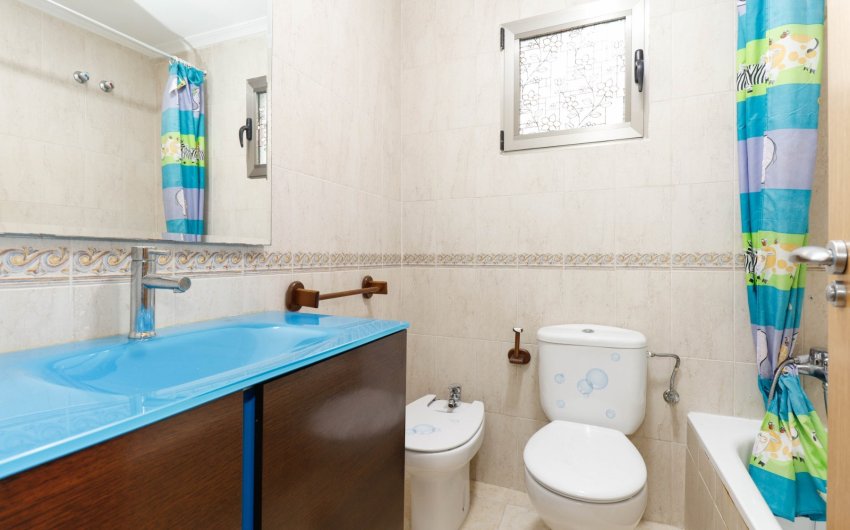 Reventa - Apartment -
Torrevieja - Center