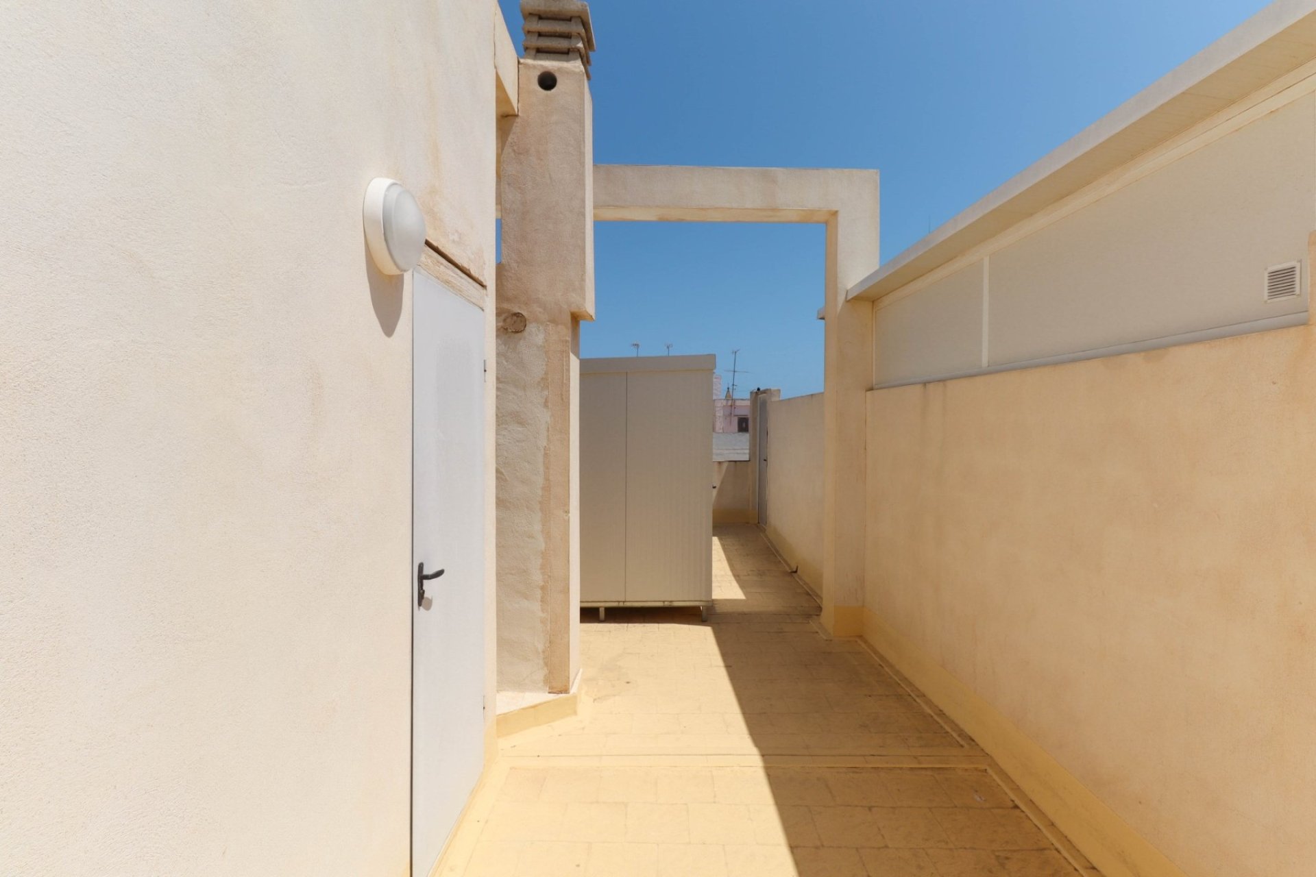 Reventa - Apartment -
Torrevieja - Center