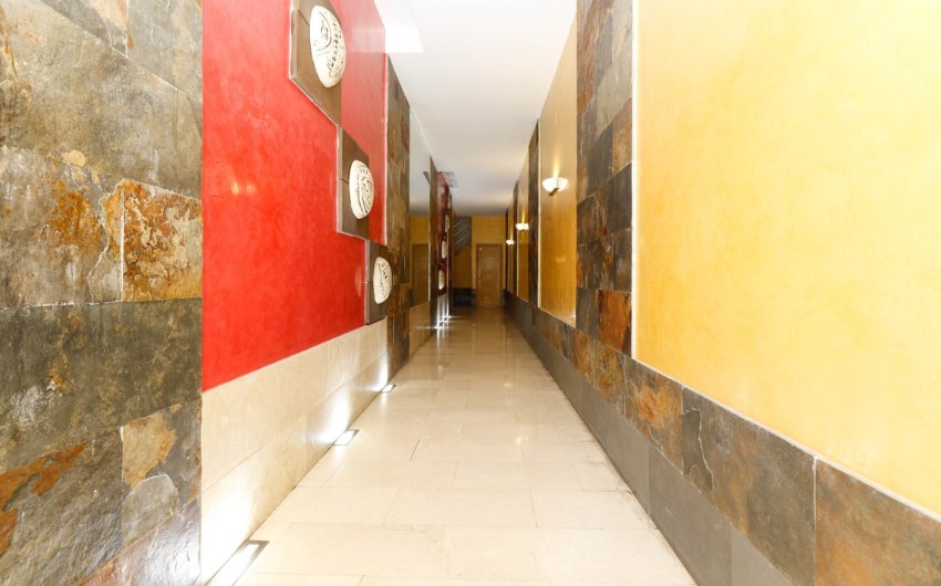 Reventa - Apartment -
Torrevieja - Center