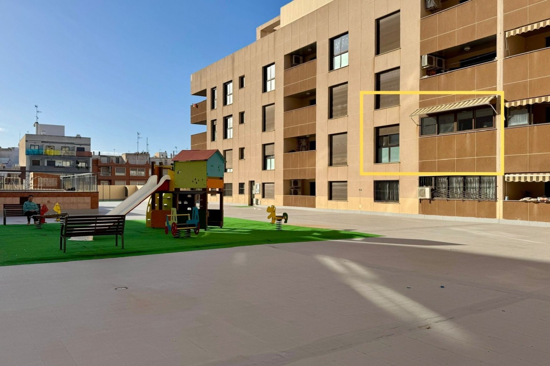 Reventa - Apartment -
Torrevieja - Center