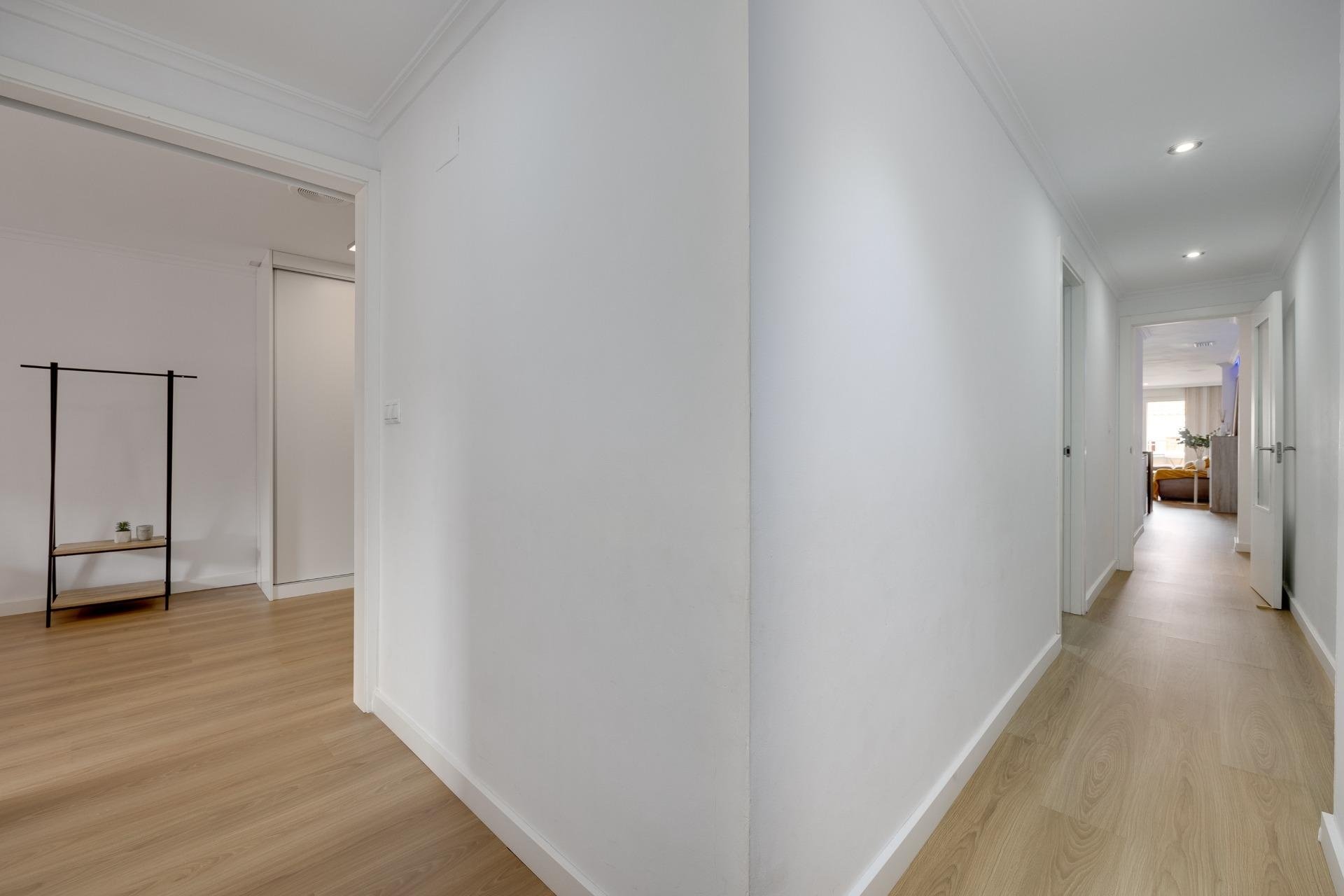 Reventa - Apartment -
Torrevieja - Centro