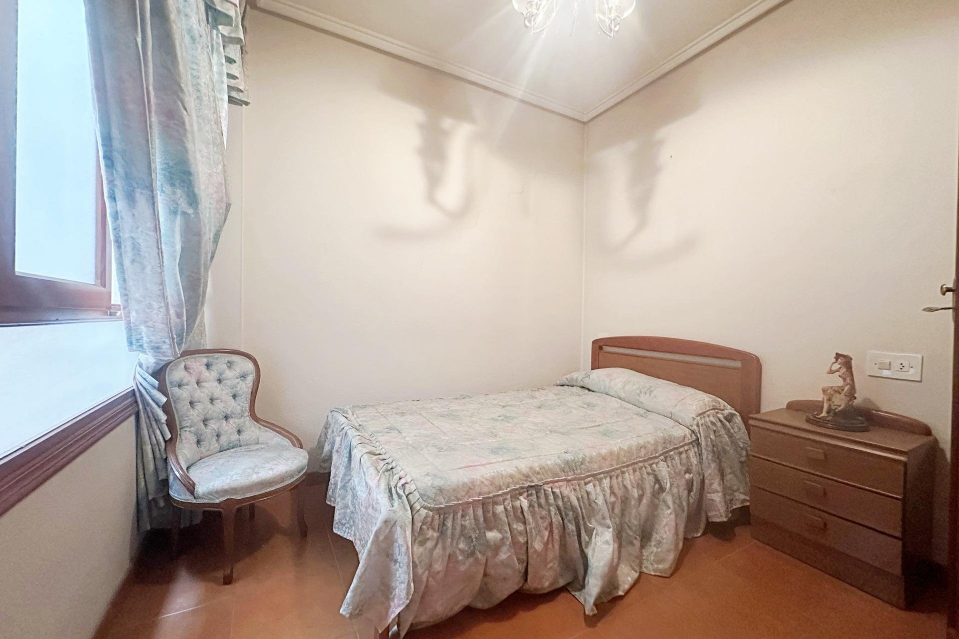 Reventa - Apartment -
Torrevieja - Centro