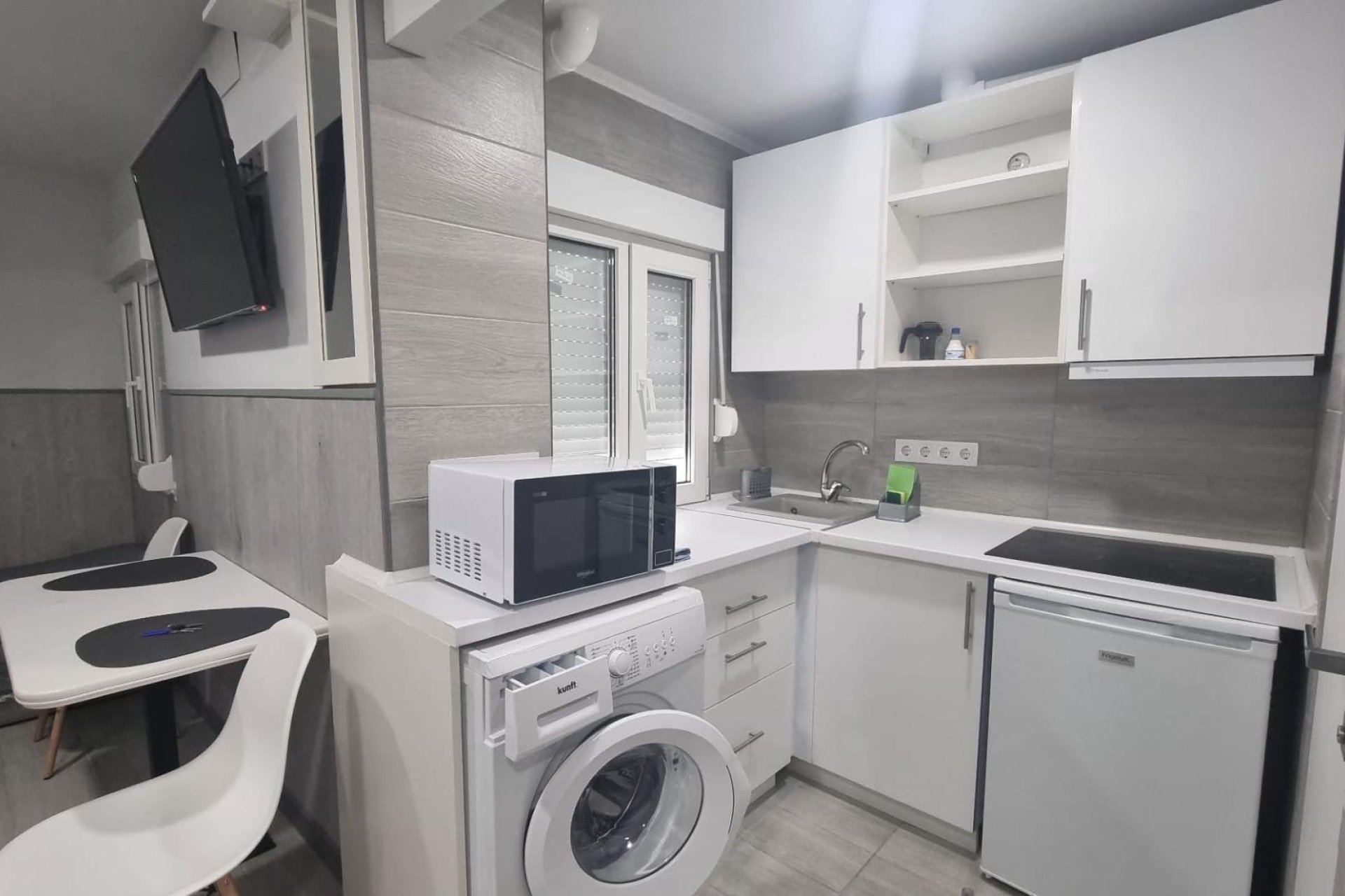 Reventa - Apartment -
Torrevieja - Centro