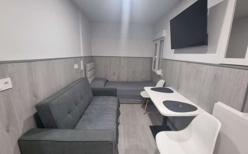 Reventa - Apartment -
Torrevieja - Centro