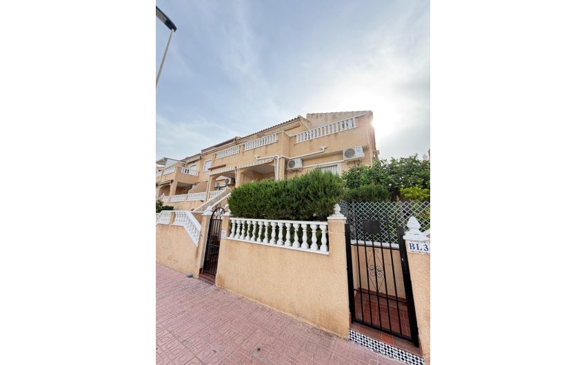 Reventa - Apartment -
Torrevieja - Centro