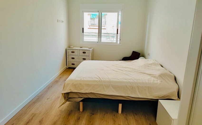 Reventa - Apartment -
Torrevieja - Centro