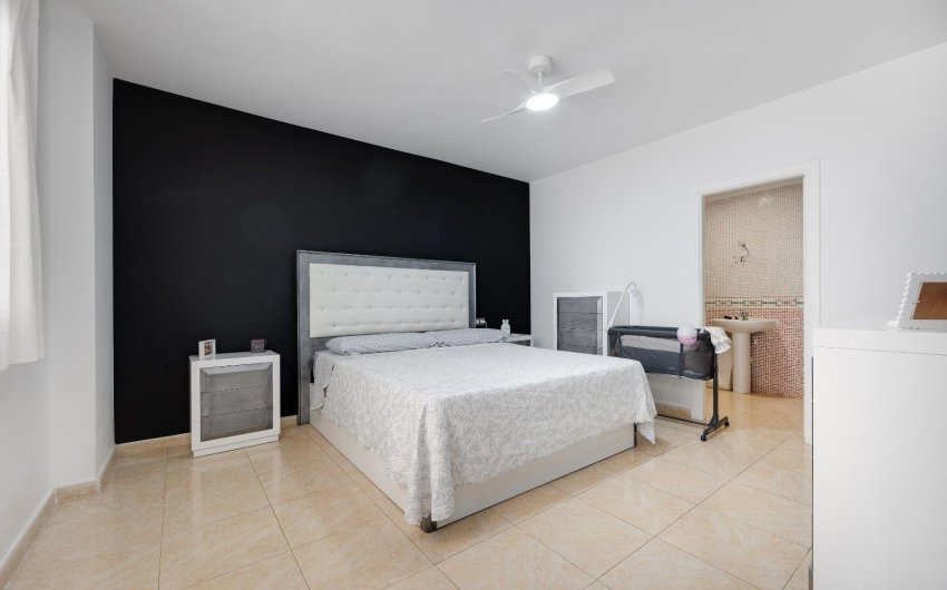 Reventa - Apartment -
Torrevieja - Centro