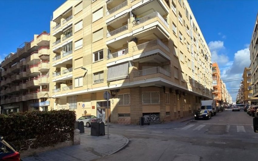Reventa - Apartment -
Torrevieja - Centro