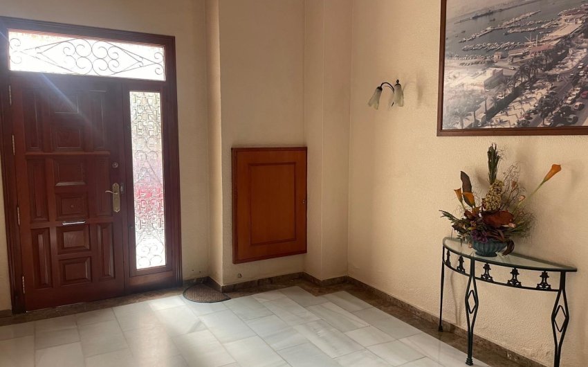 Reventa - Apartment -
Torrevieja - Centro