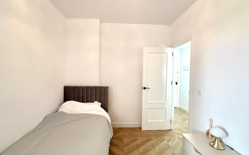 Reventa - Apartment -
Torrevieja - Centro