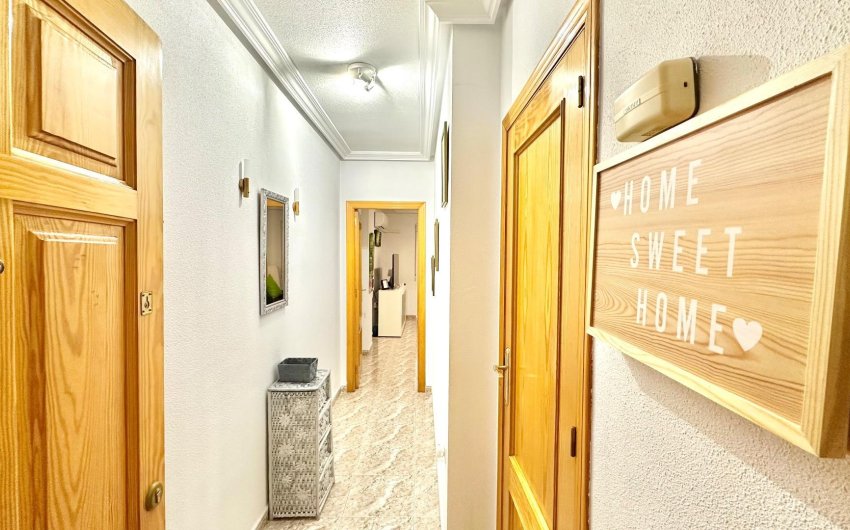 Reventa - Apartment -
Torrevieja - Centro