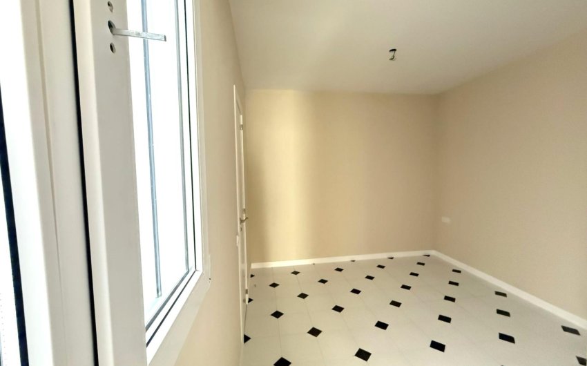 Reventa - Apartment -
Torrevieja - Centro