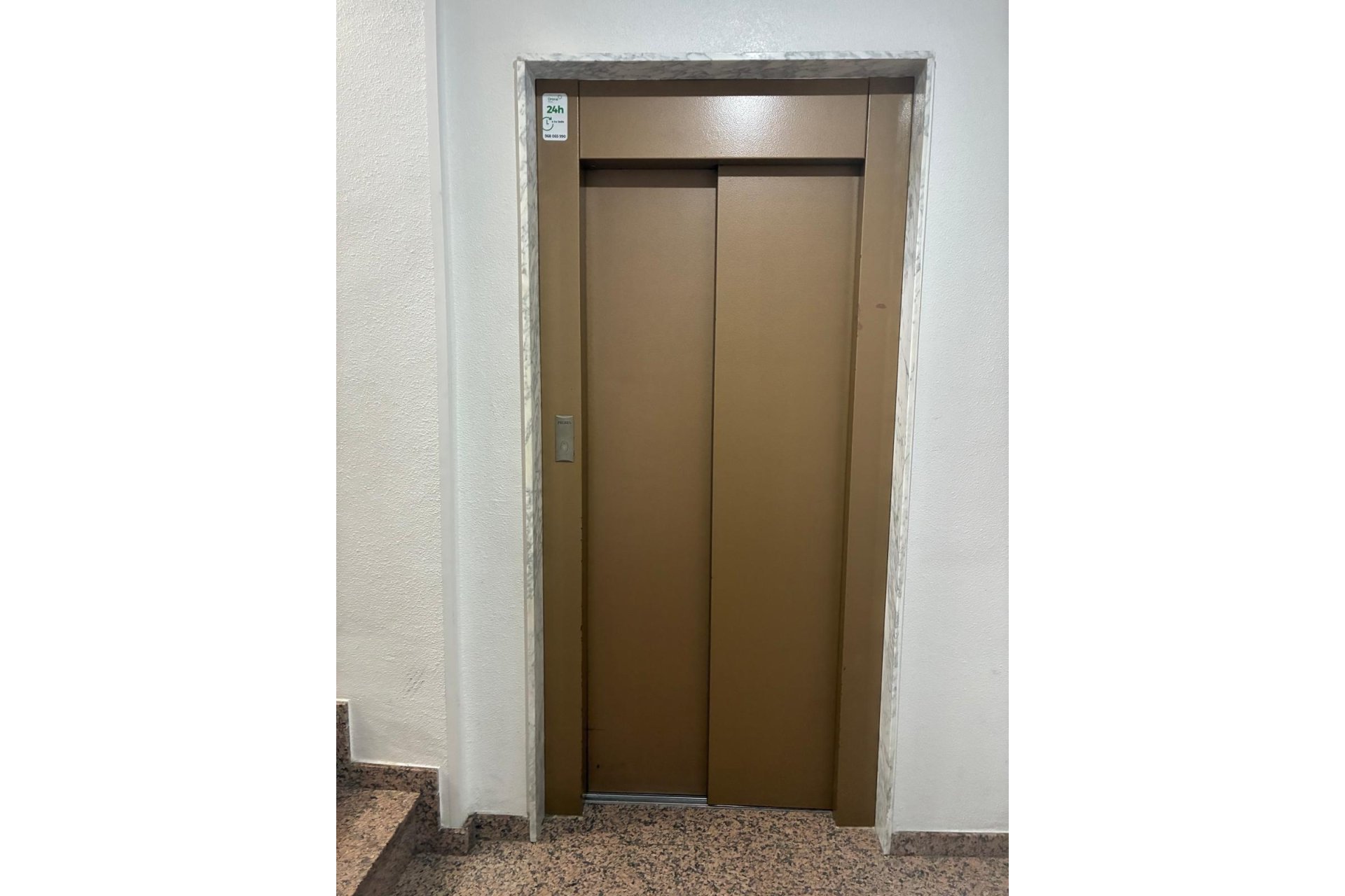 Reventa - Apartment -
Torrevieja - Centro