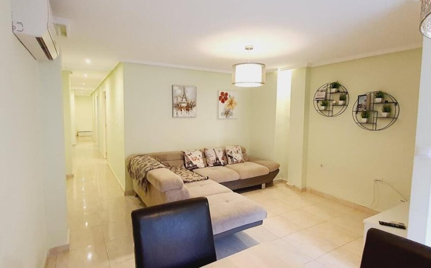 Reventa - Apartment -
Torrevieja - Centro