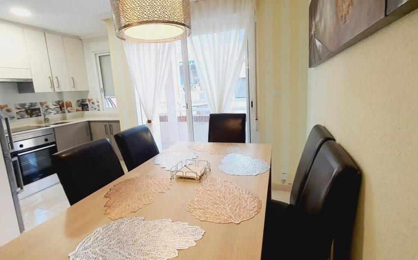 Reventa - Apartment -
Torrevieja - Centro