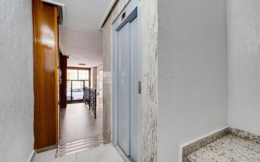 Reventa - Apartment -
Torrevieja - Centro