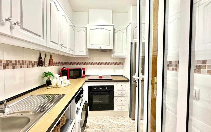 Reventa - Apartment -
Torrevieja - Centro