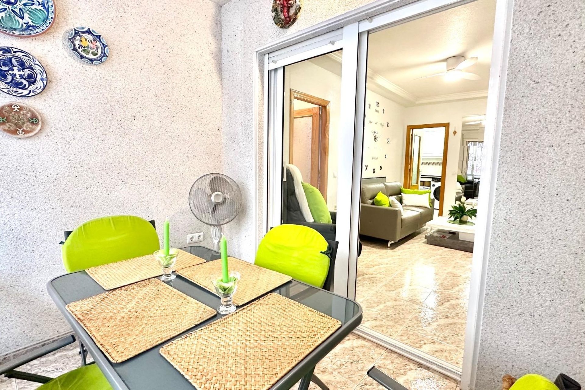 Reventa - Apartment -
Torrevieja - Centro
