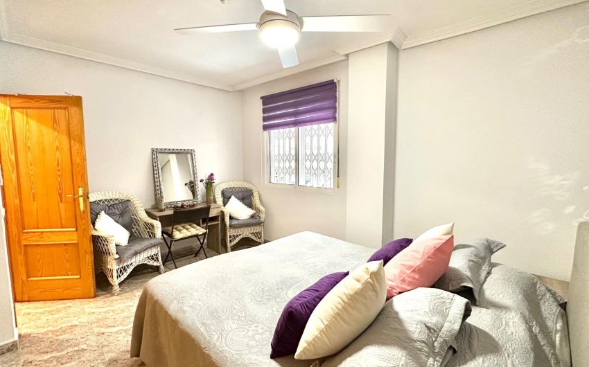 Reventa - Apartment -
Torrevieja - Centro