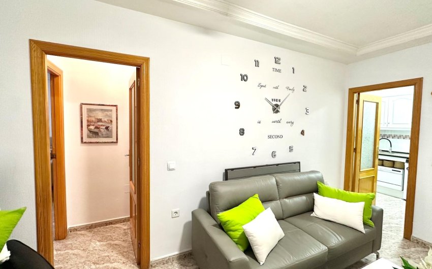 Reventa - Apartment -
Torrevieja - Centro