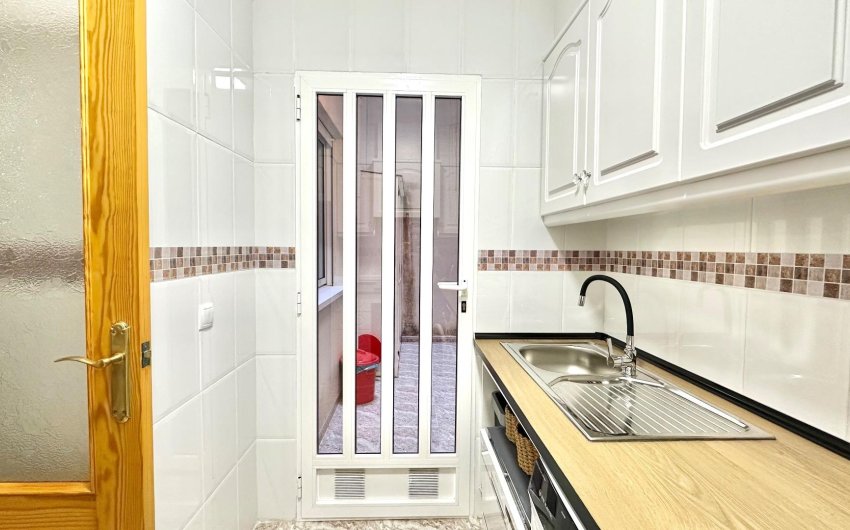 Reventa - Apartment -
Torrevieja - Centro